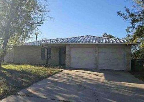 1500 Wildflower Dr, Round Rock, TX, 78664-3147 | Card Image