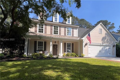 105 Island West Dr, Bluffton, SC, 29910-6136 | Card Image