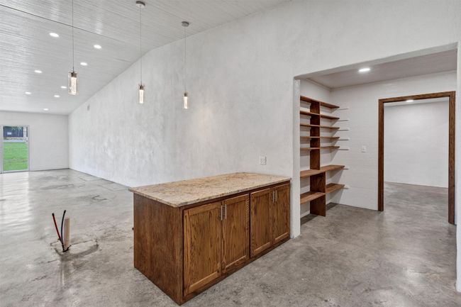 1555 Woodmere Trl, Home with 0 bedrooms, 0 bathrooms and null parking in Granbury TX | Image 12