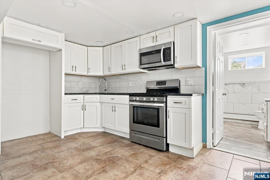 Residential Lease in Garfield