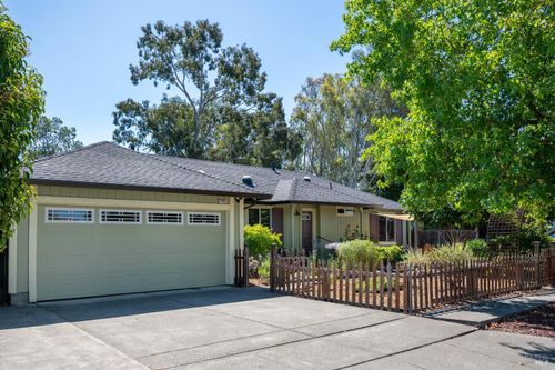 1924 Lariat Street, Santa Rosa, CA, 95403 | Card Image