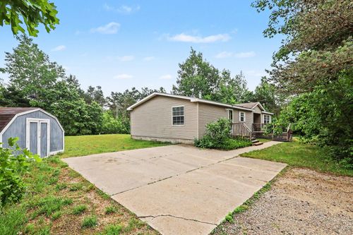 12399 Katherine Ct, Grand Haven, MI, 49417-8306 | Card Image