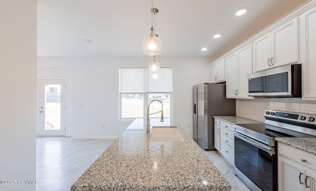 1020 Market St, House other with 3 bedrooms, 3 bathrooms and null parking in Nescopeck PA | Image 20