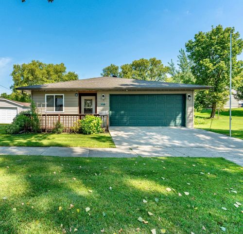 217 E Beech Ave, Fergus Falls, MN, 56537-1408 | Card Image