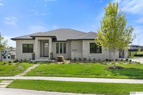 10217 S 183rd Avenue Cir, Omaha, NE, 68136-6482 | Card Image