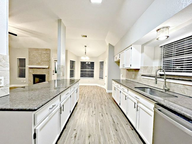 8501 Priest River Dr, House other with 4 bedrooms, 3 bathrooms and null parking in Round Rock TX | Image 10