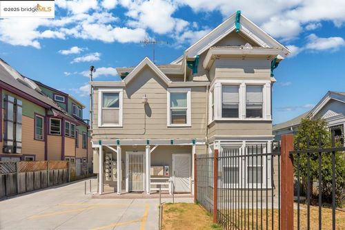 1062 60th St, Oakland, CA, 94608-2353 | Card Image