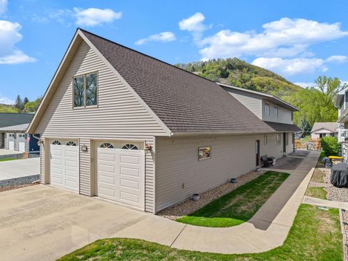 300 Marina Drive S, Brownsville, MN, 55919 | Card Image