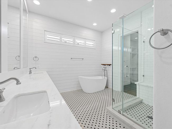 1110 W 12 Th St, House other with 3 bedrooms, 4 bathrooms and 2 parking in Houston TX | Image 18