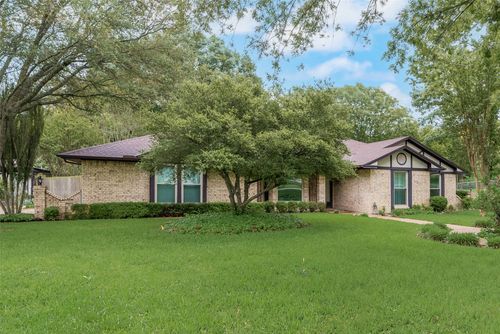 208 Lorene Drive, Red Oak, TX, 75154 | Card Image