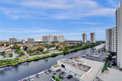 1201 - 3625 N Country Club Dr, Condo with 1 bedrooms, 1 bathrooms and null parking in Aventura FL | Image 1