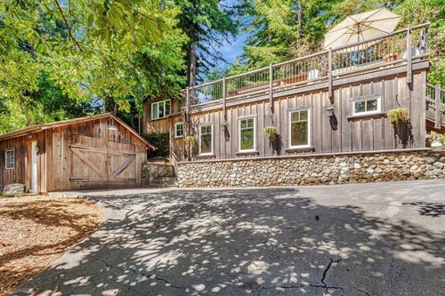252 Blakewood Way, Redwood City, CA, 94062 | Card Image