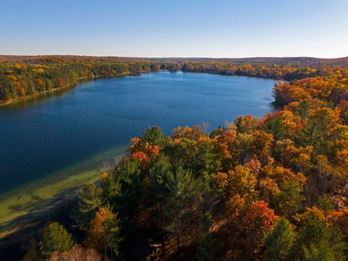 6320 Woodland Dr Ne, Kalkaska, MI, 49646-9754 | Card Image