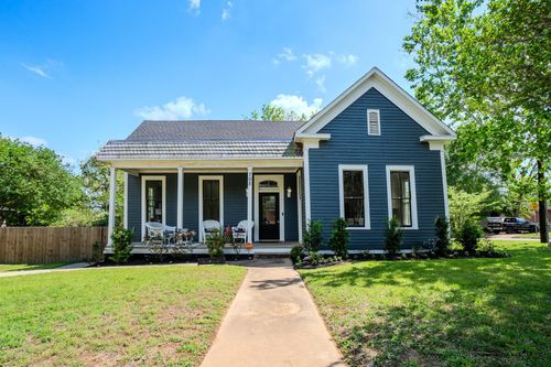 705 W Fifth St, Brenham, TX, 77833-4033 | Card Image