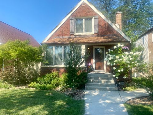 10444 S Troy Street, Chicago, IL, 60655 | Card Image