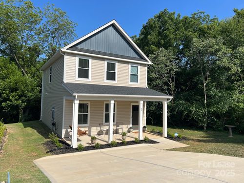 2 Short St, Belmont, NC, 28012-3427 | Card Image