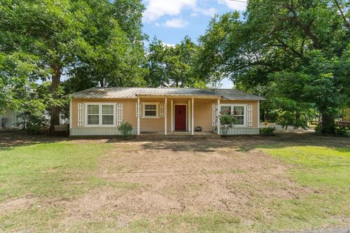 402 College Street, Grandview, TX, 76050 | Card Image
