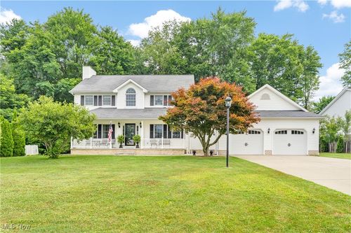 4760 Tree Line Trl, New Middletown, OH, 44442-7725 | Card Image