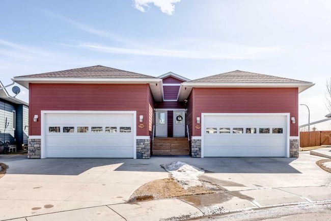 46 Violet Close, Home with 4 bedrooms, 3 bathrooms and 4 parking in Olds AB | Image 39