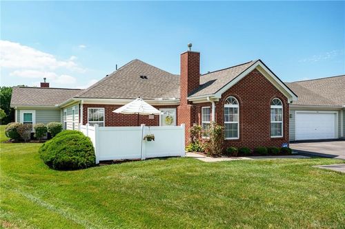 5117 Crescent Ridge Dr, Clayton, OH, 45315-9679 | Card Image