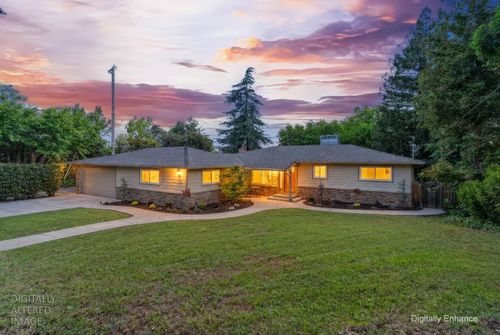 7545 Cardwell Ave, Orangevale, CA, 95662-2520 | Card Image