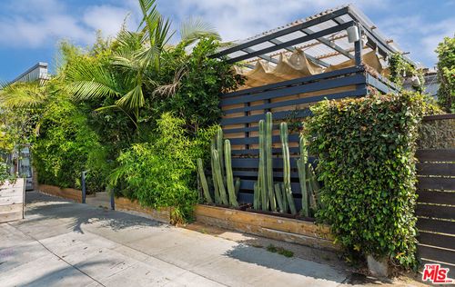 1209 Abbot Kinney Blvd, Venice, CA, 90291-3315 | Card Image