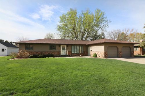 1308 W 11th St, Spencer, IA, 51301-2908 | Card Image