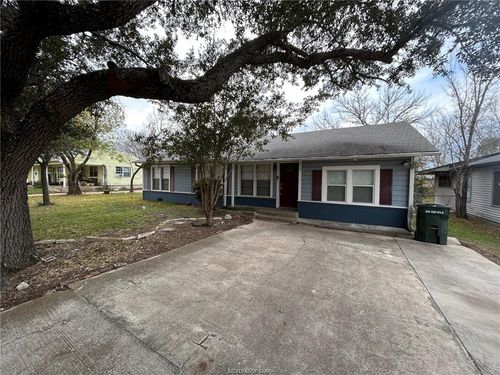 710 Enfield St, Bryan, TX, 77802-3721 | Card Image
