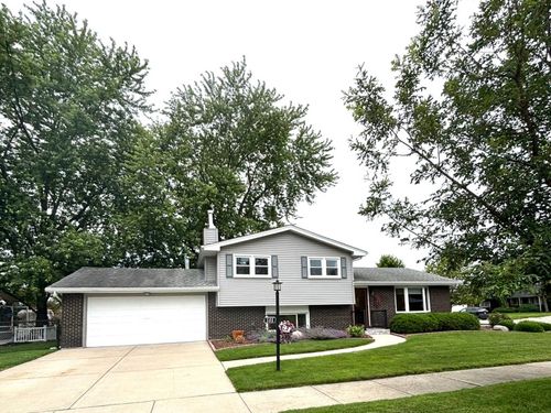 508 Willow Ln, Beecher, IL, 60401-6602 | Card Image