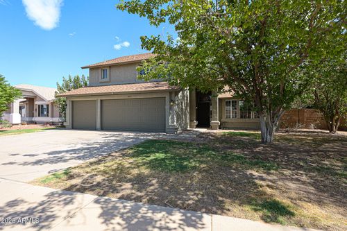8971 W Tuckey Ln, Glendale, AZ, 85305-2067 | Card Image