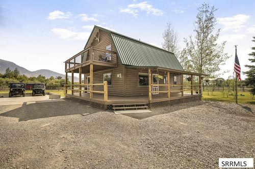4236 Summit Dr, Mackay, ID, 83251-7760 | Card Image