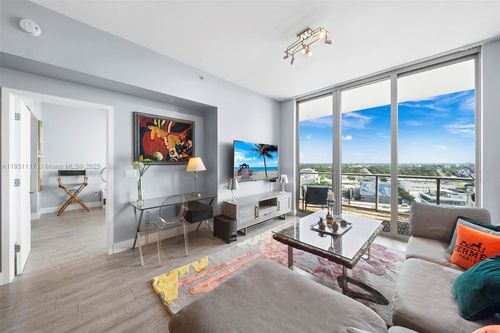 apt-h1602-3470 E Coast Ave, Miami, FL, 33137-4222 | Card Image