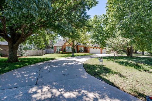9808 Ritter Rd, Oklahoma City, OK, 73162-7515 | Card Image