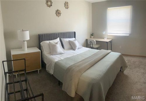 apt-10-1009 Belle Valley Dr, Belleville, IL, 62220-3431 | Card Image
