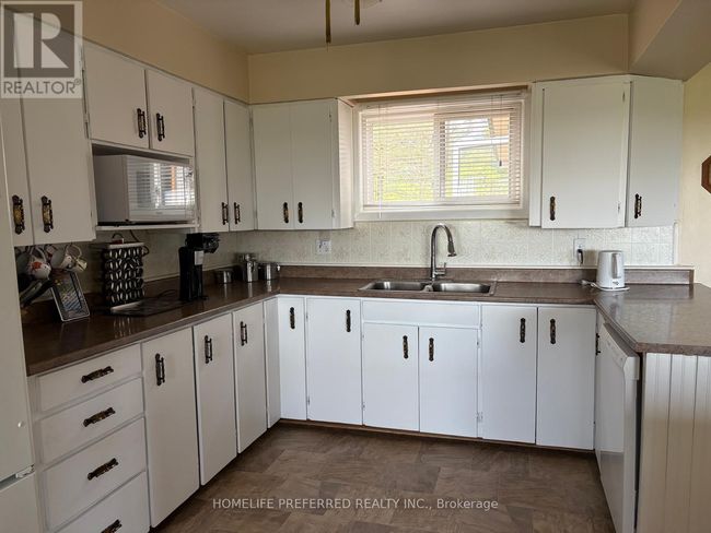 1640 County 21 Road, House other with 4 bedrooms, 3 bathrooms and 17 parking in Cavan Monaghan (Cavan Twp) ON | Image 17