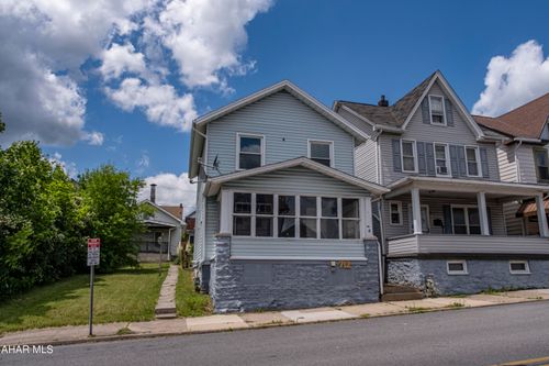 712 Bell Ave, Altoona, PA, 16602-4818 | Card Image