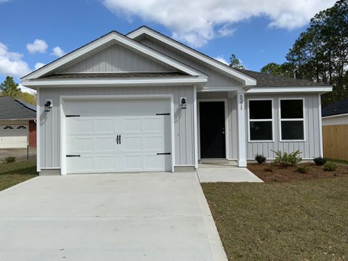 661 Lee Ave, Crestview, FL, 32539-4645 | Card Image