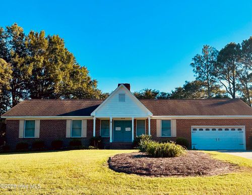 500 King Arthur Road, Greenville, NC, 27858 | Card Image