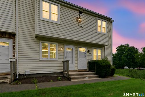 d5-14 Scuppo Rd, Danbury, CT, 06811-5207 | Card Image