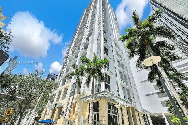APT-806 - 1050 Brickell Ave, Condo with 1 bedrooms, 2 bathrooms and null parking in Miami FL | Image 45