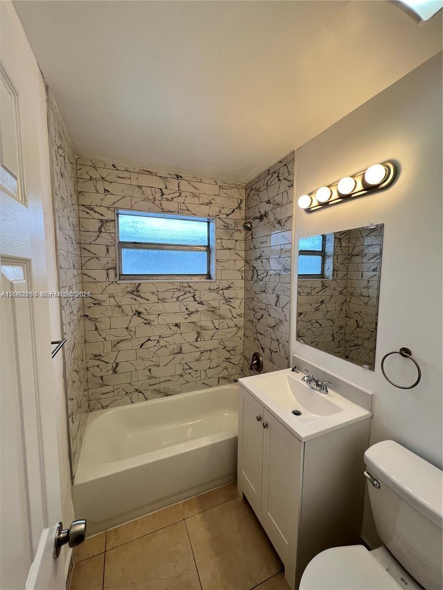 Residential Lease in Miramar 3