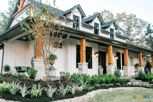 322 Lookout Rdg, New Braunfels, TX, 78132-3894 | Card Image