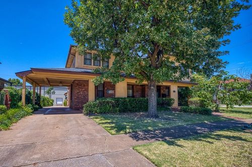 504 S Main St, Kingfisher, OK, 73750-3619 | Card Image