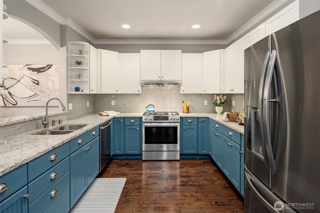 3833 24th Avenue W, House other with 3 bedrooms, 2 bathrooms and 1 parking in Seattle WA | Image 14