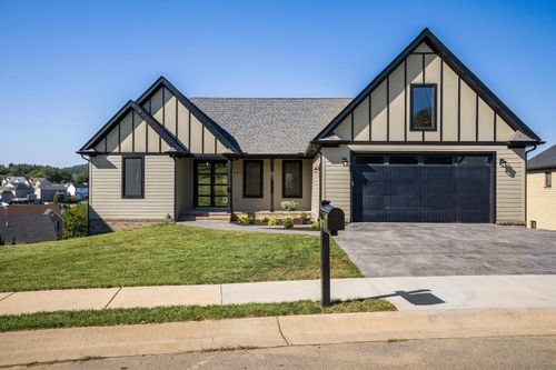 465 Rachel Dr, PENN LAIRD, VA, 22846-2046 | Card Image