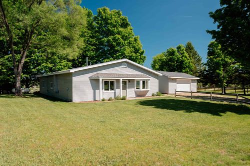 5875 Knight Rd, Kingsley, MI, 49649-9608 | Card Image