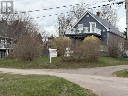 18 Allen St, North Rustico, PE, C0A1X0 | Card Image
