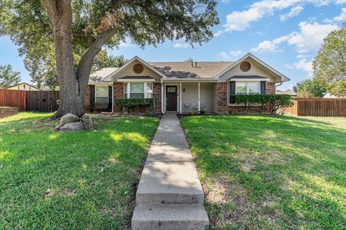 1734 Hemlock Ct, Lewisville, TX, 75067-5800 | Card Image