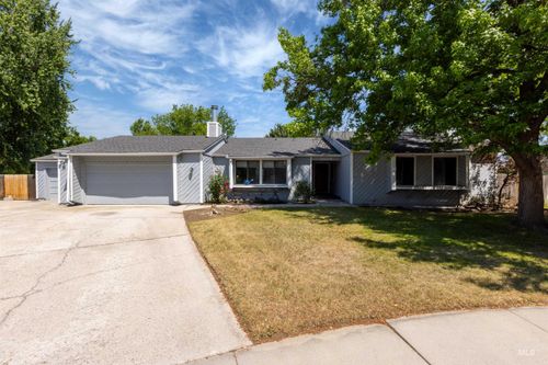 10276 W Summerwind Dr, Boise, ID, 83704-3950 | Card Image