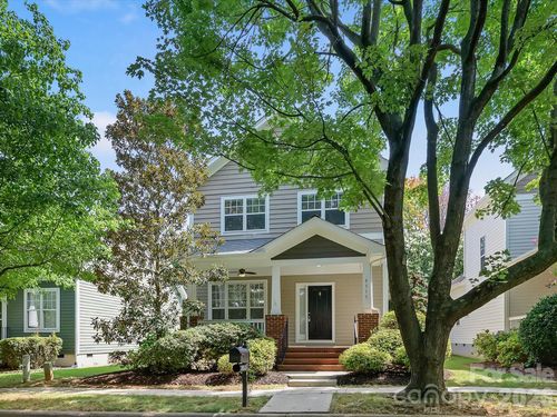 8515 Lindholm Dr, Huntersville, NC, 28078-4823 | Card Image